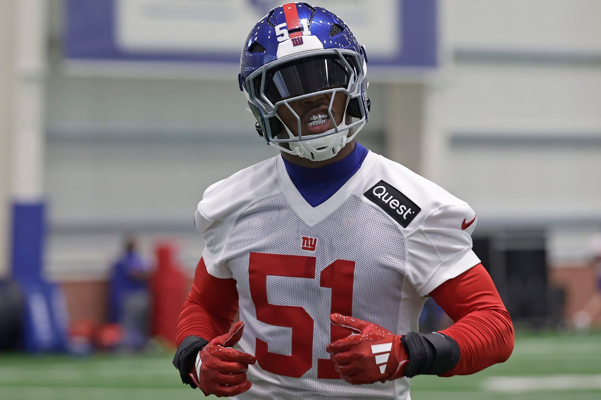 EAST RUTHERFORD, NEW JERSEY - MAY 09: Abdul Carter #51 of the New York Giants during rookie minicamp at NY Giants Quest Diagnostics Training Center on May 09, 2025 in East Rutherford, New Jersey. (Photo by Adam Hunger/Getty Images)