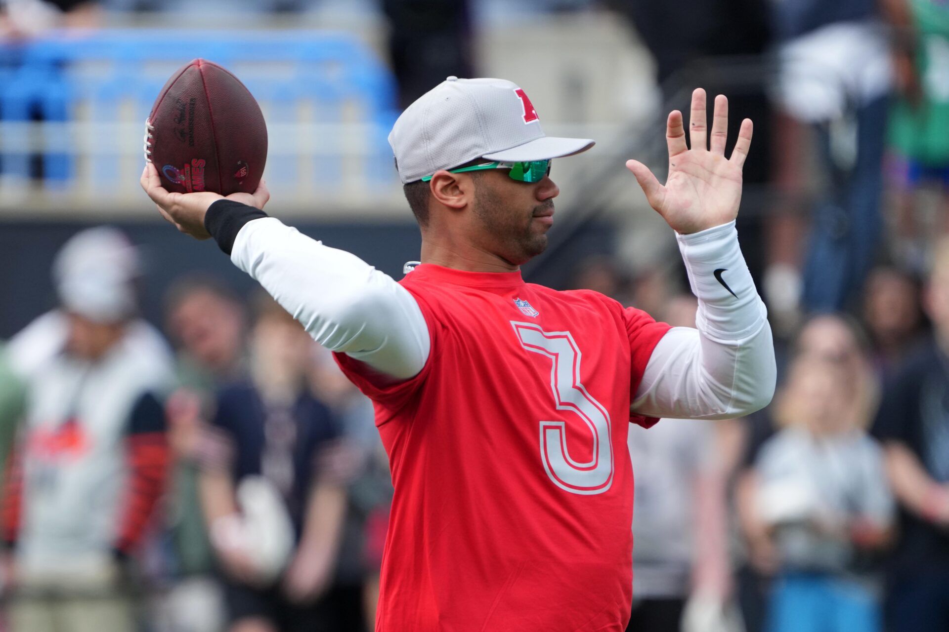 Pittsburgh Steelers quarterback Russell Wilson (3) throws the ball during AFC Practice for the Pro Bowl Games at Camping World Stadium.