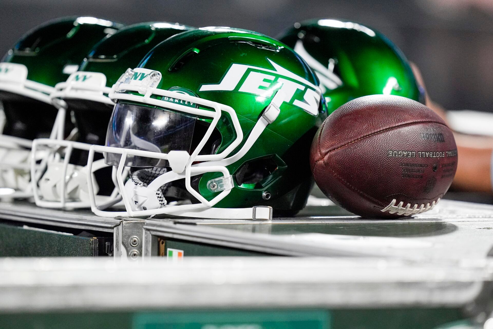 The New York Jets have not been able to find ways to be successful on the field and one former player discussed how it starts before gameday.
