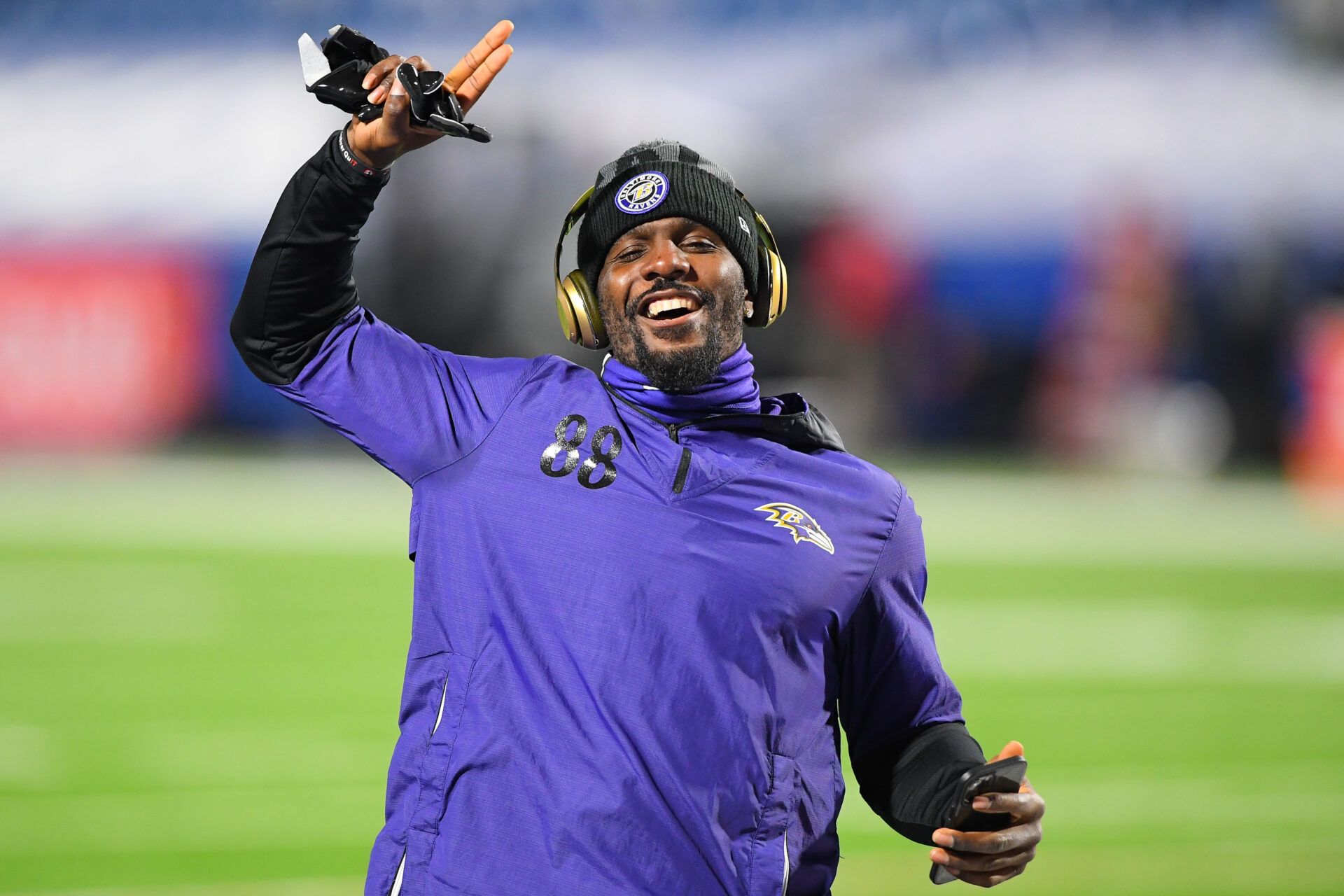 Baltimore Ravens wide receiver Dez Bryant (88) gestures prior to an AFC Divisional Round game against the Buffalo Bills at Bills Stadium.