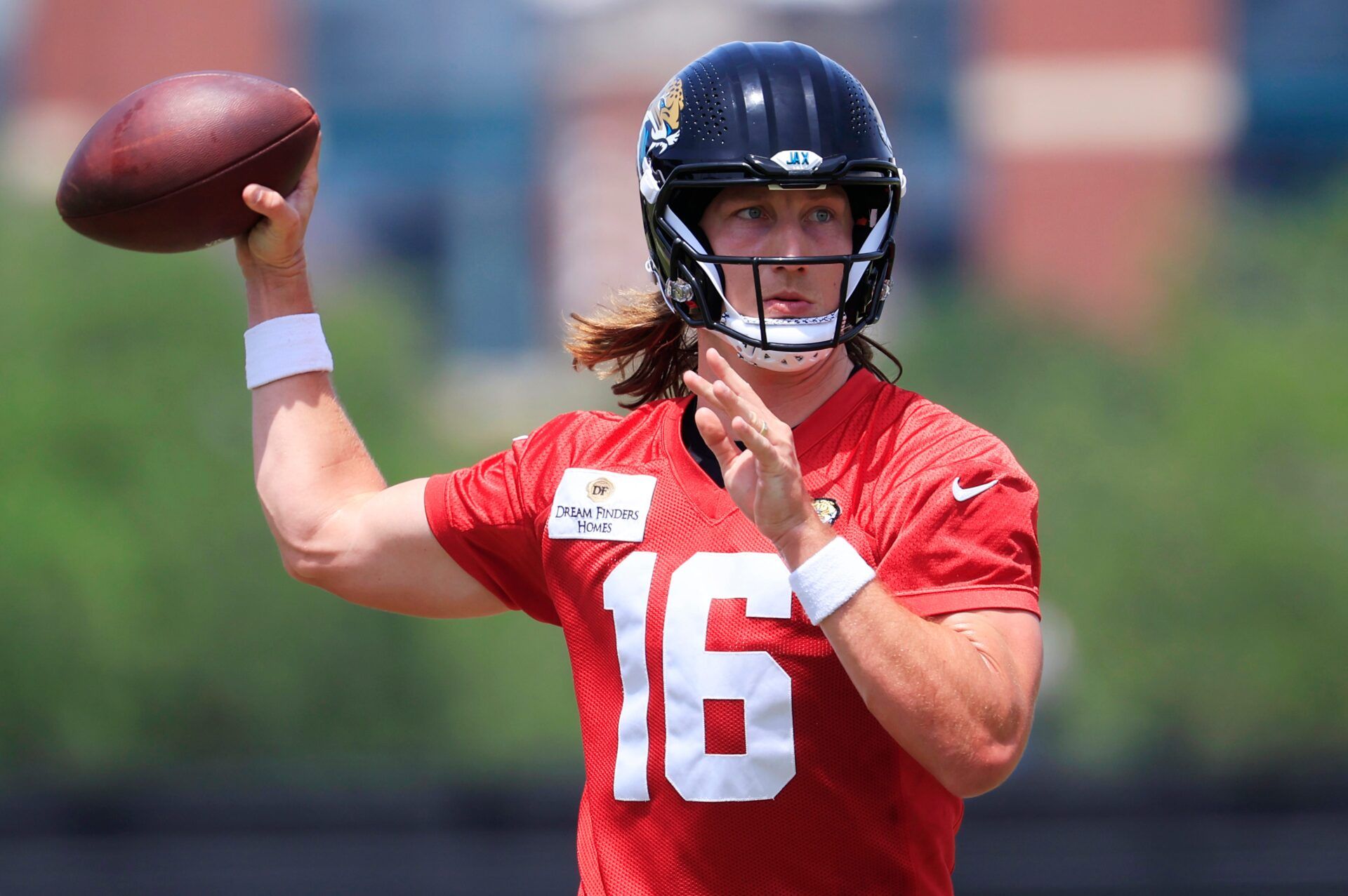 Jacksonville Jaguars quarterback Trevor Lawrence (16) looks to pass during the first organized team activity at Miller Electric Center Monday, May 19, 2025 in Jacksonville, Fla.
