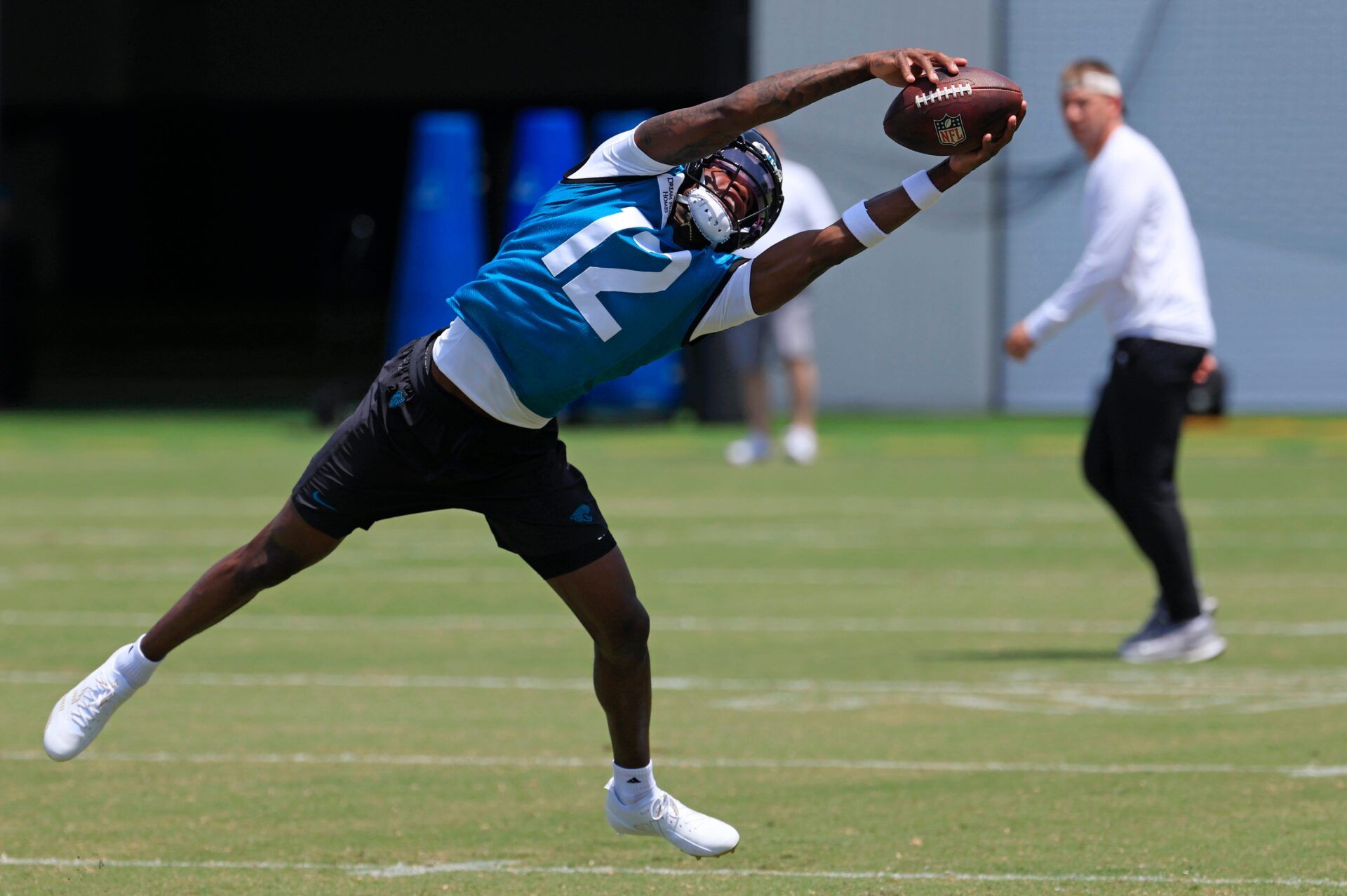 Jacksonville Jaguars wide receiver Travis Hunter (12) catches a pass during the first organized team activity at Miller Electric Center Monday, May 19, 2025 in Jacksonville, Fla. Corey Perrine/Florida Times-Union / USA TODAY NETWORK via Imagn Images
