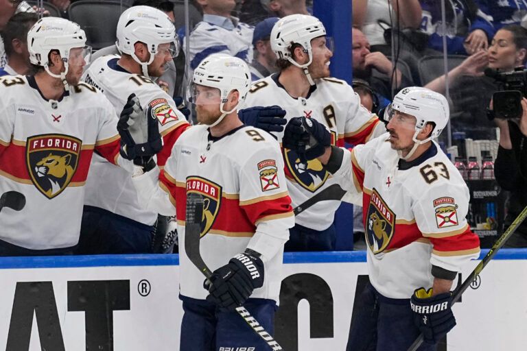 Florida Panthers forward Sam Bennett (9) gets congratulated after a goal against the Toronto Maple Leafs during the third period of game five of the second round of the 2025 Stanley Cup Playoffs at Scotiabank Arena.