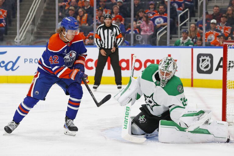 Edmonton Oilers forward Kasperi Kapanen (42) looks for a rebound in front of Dallas Stars goaltender Jake Oettinger (29) during the third period at Rogers Place.