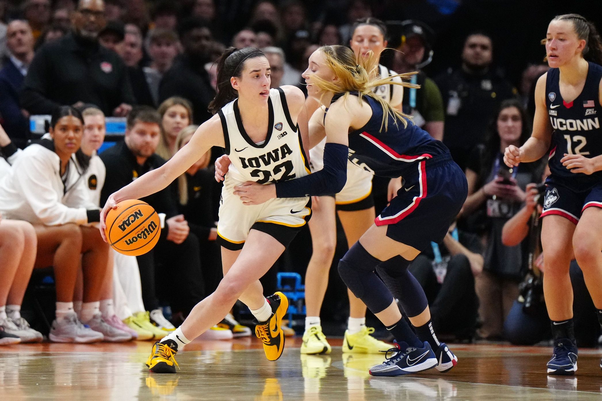 Not Always Gonna Be Perfect' – Caitlin Clark Issues Harsh Reality Check to  Paige Bueckers for WNBA Rookie Season