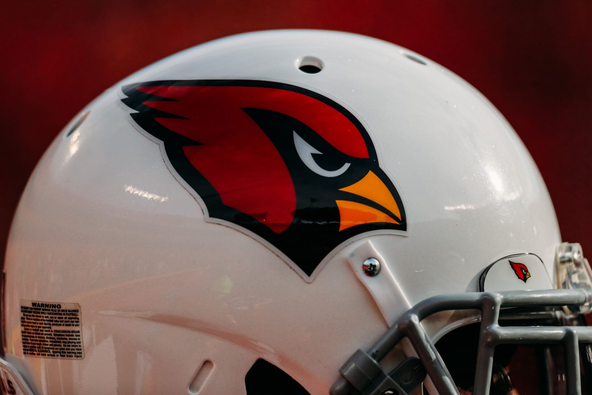 KANSAS CITY, MO - NOVEMBER 11: An Arizona Cardinals helmet sits on the sidelines during the second half of the game against the Kansas City Chiefs at Arrowhead Stadium on November 11, 2018 in Kansas City, Missouri. (Photo by David Eulitt/Getty Images)
