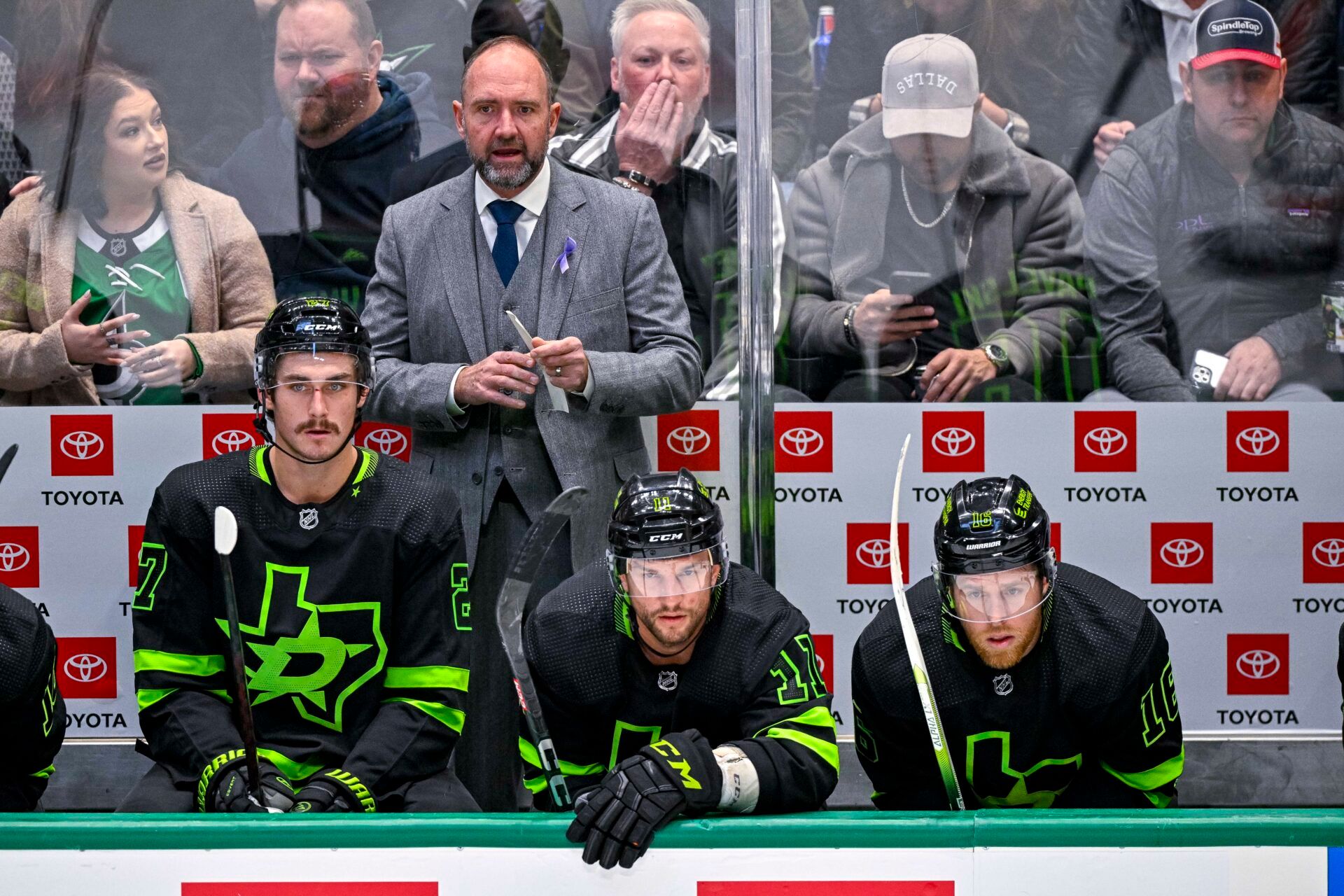 Dallas Stars head coach Peter DeBoer watches his team take on the New York Islanders during the second period at the American Airlines Center.