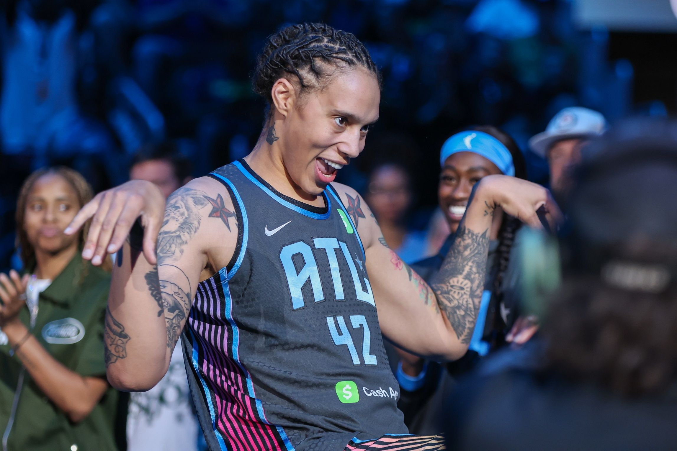 WATCH: Dream Star Brittney Griner Abandons Sideline Interview To Confront  Ref in Viral Clip — 'Be F****** Better!'