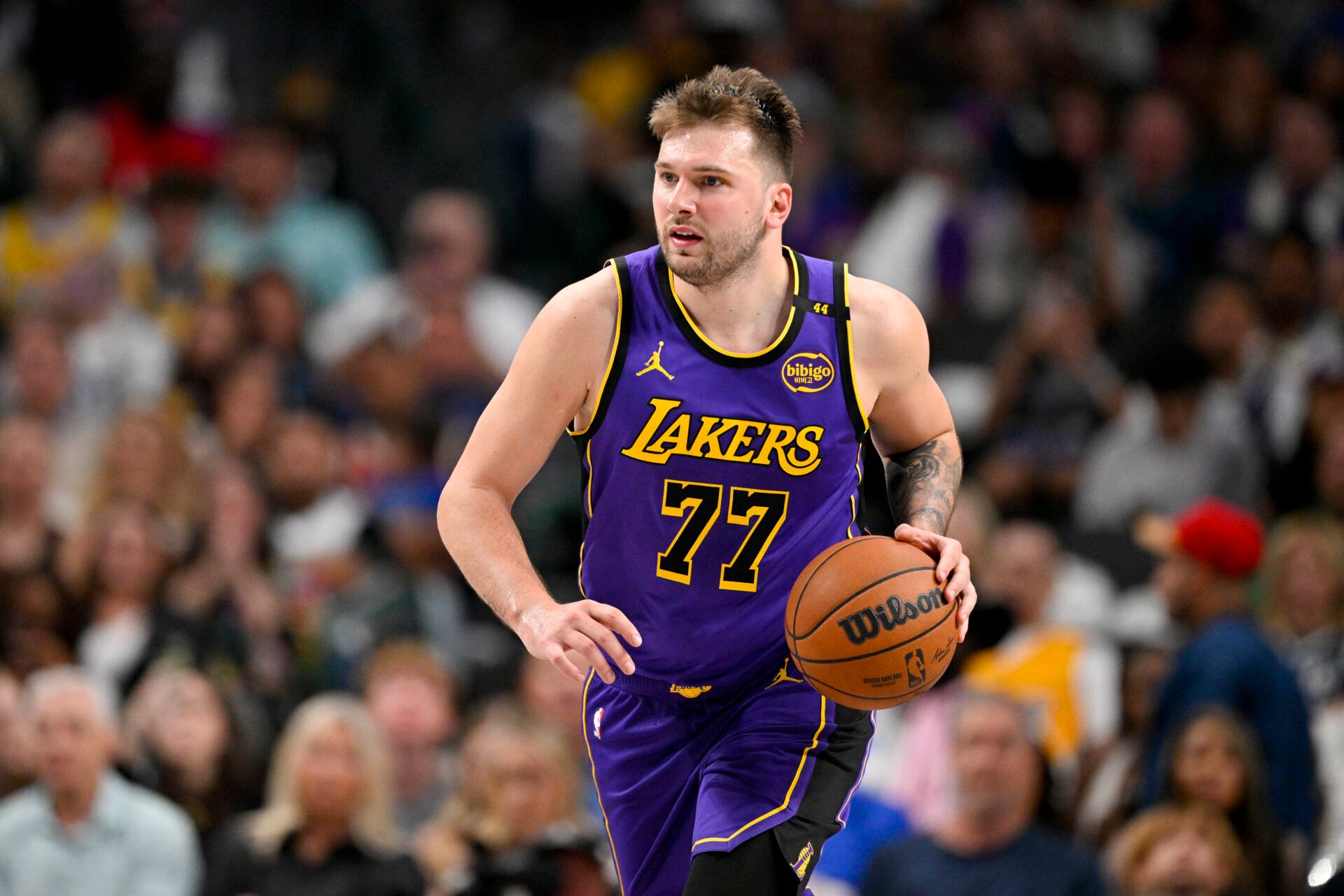Los Angeles Lakers guard Luka Doncic (77) in action during the game between the Dallas Mavericks and the Los Angeles Lakers at American Airlines Center.