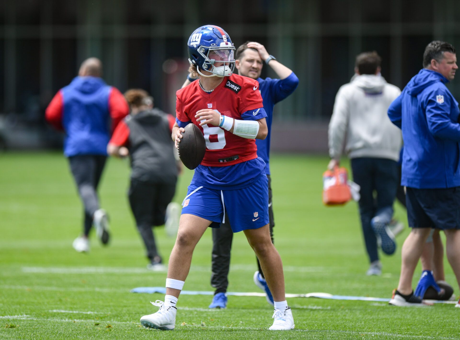 New York Giants quarterback Jaxson Dart (6) throws a pass during rookie minicamp at Quest Diagnostics Training Center.