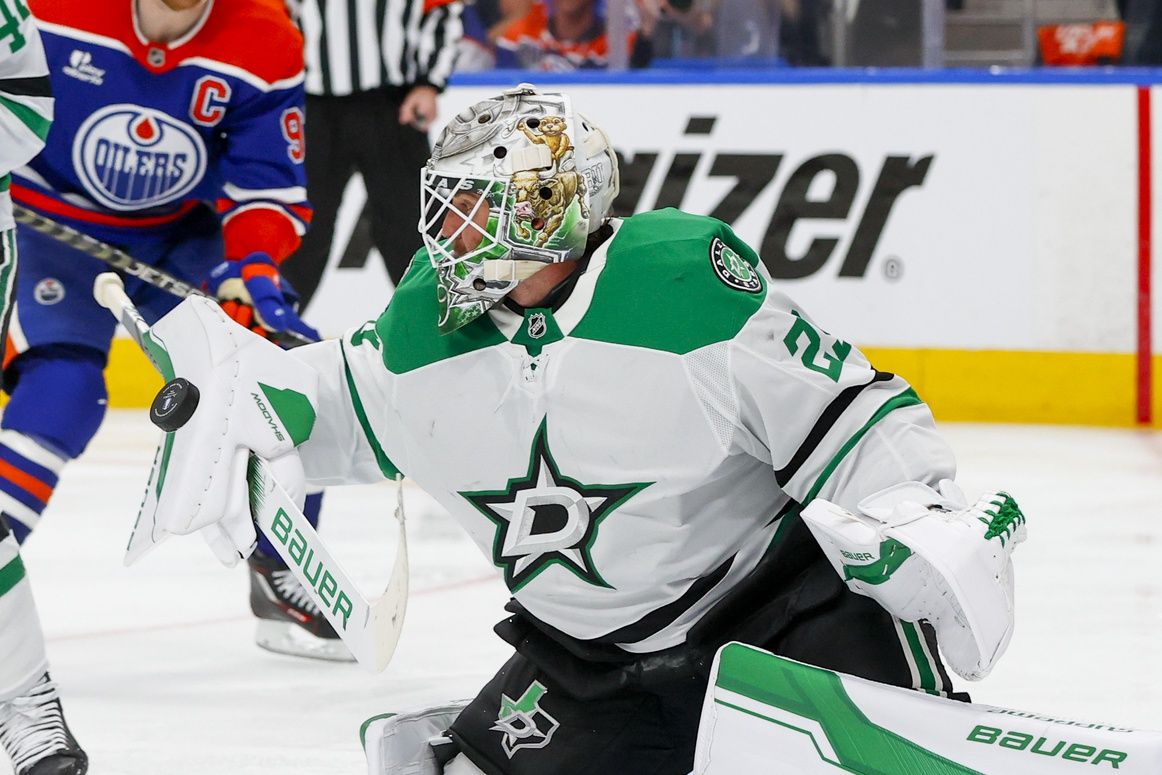 Dallas Stars goaltender Jake Oettinger (29) makes a pad save on a shot by the Edmonton Oilers during the third period in game four of the Western Conference Final of the 2025 Stanley Cup Playoffs at Rogers Place.