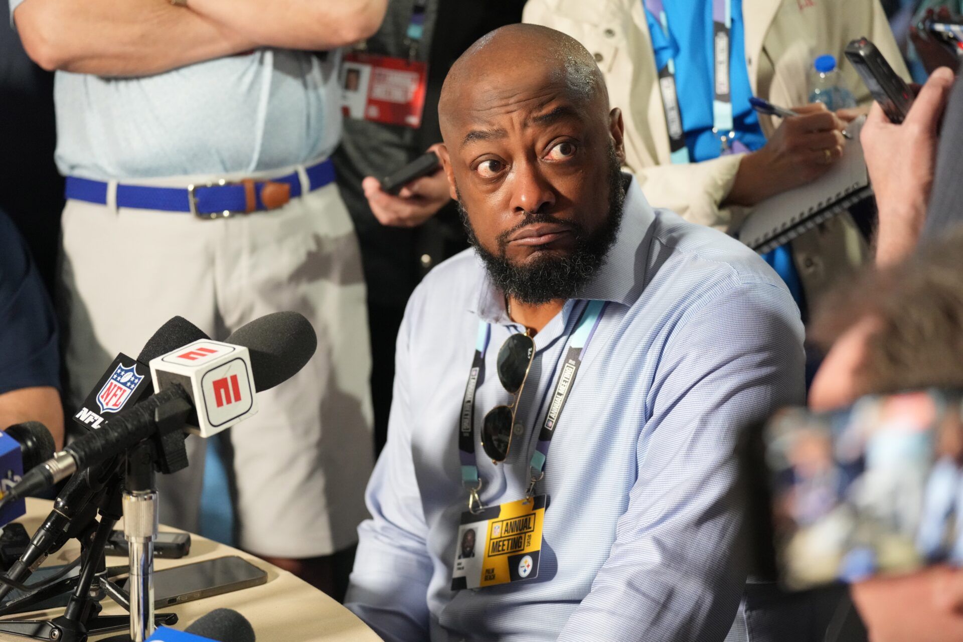 Pittsburgh Steelers head coach Mike Tomlin answers questions from the medianduring the NFL Annual League Meeting at The Breakers.