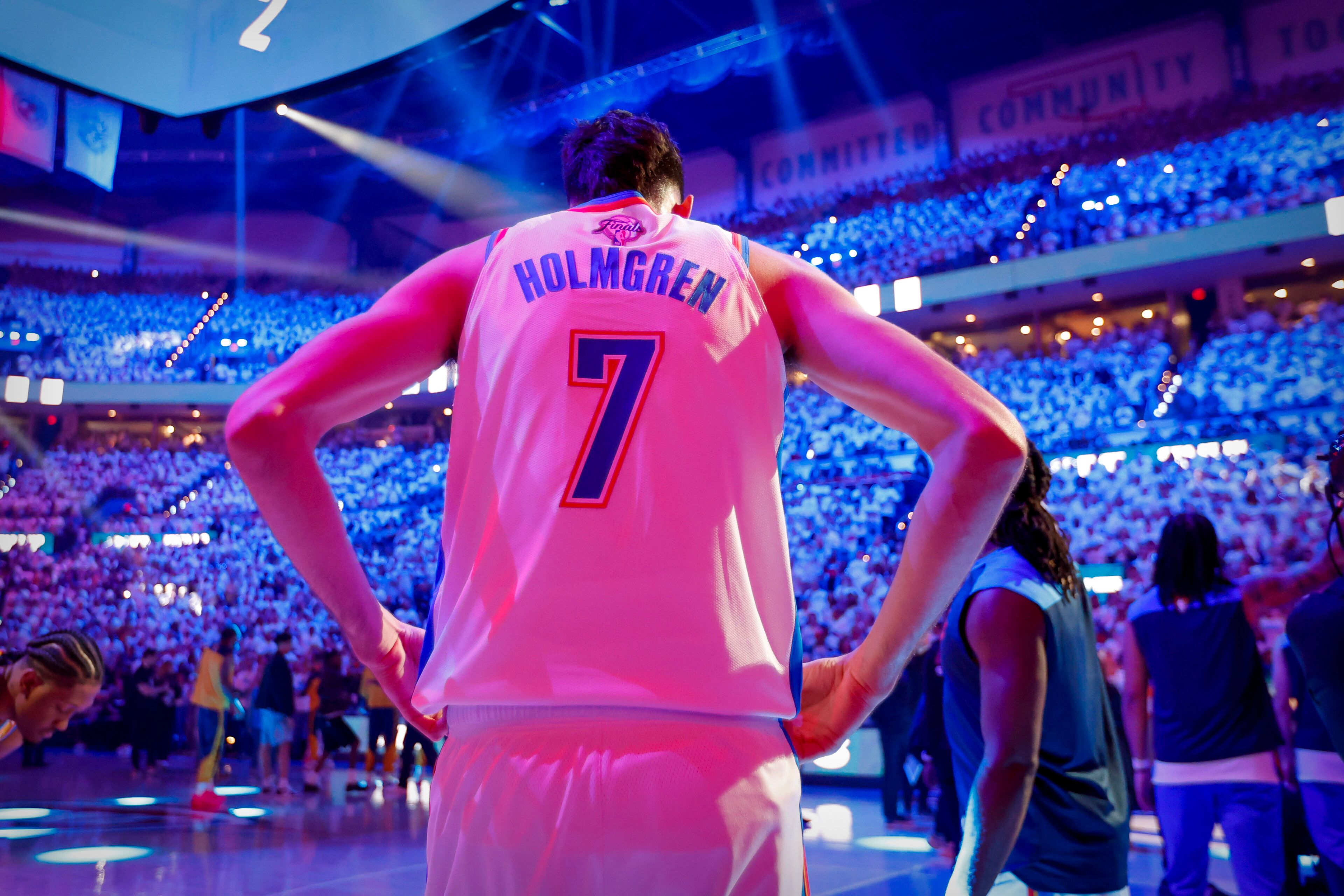 Who Are Chet Holmgren's Parents Dave and Sarah? All About Thunder Star