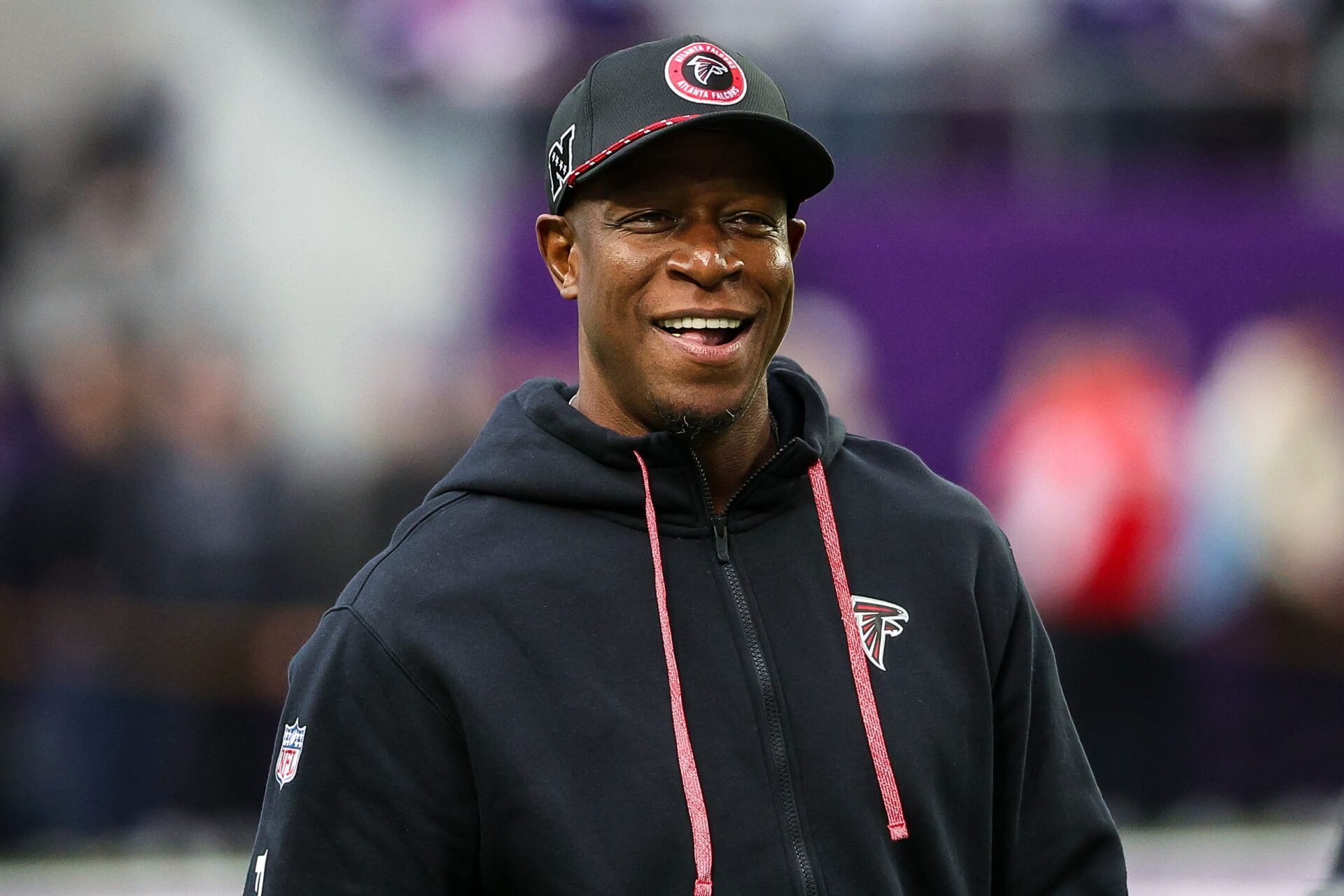Atlanta Falcons head coach Raheem Morris looks on before the game against the Minnesota Vikings at U.S. Bank Stadium.