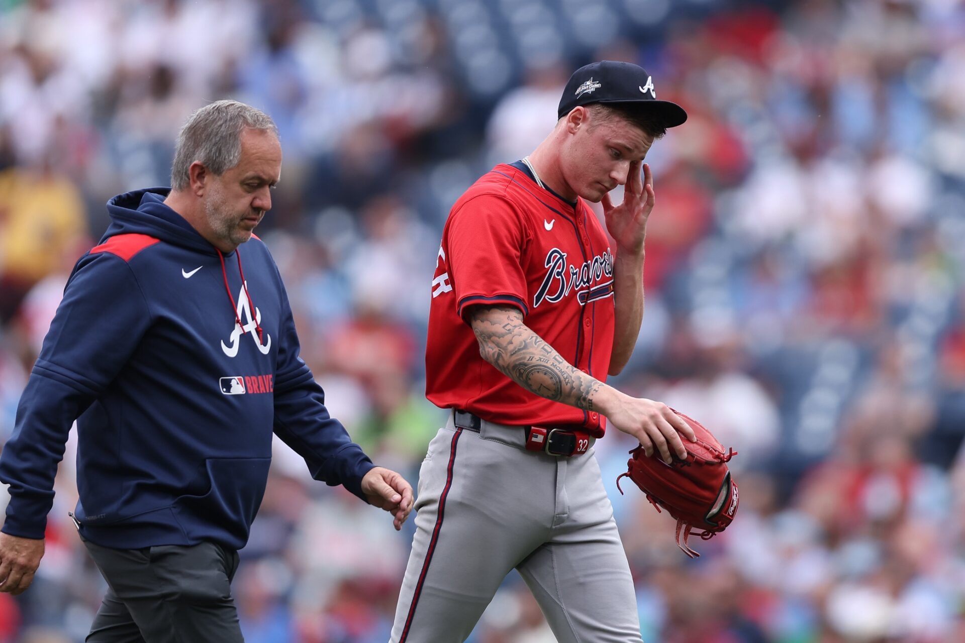 Atlanta Braves pitcher AJ Smith-Shawver (32) leaves the game during the third inning against the Philadelphia Phillies at Citizens Bank Park.