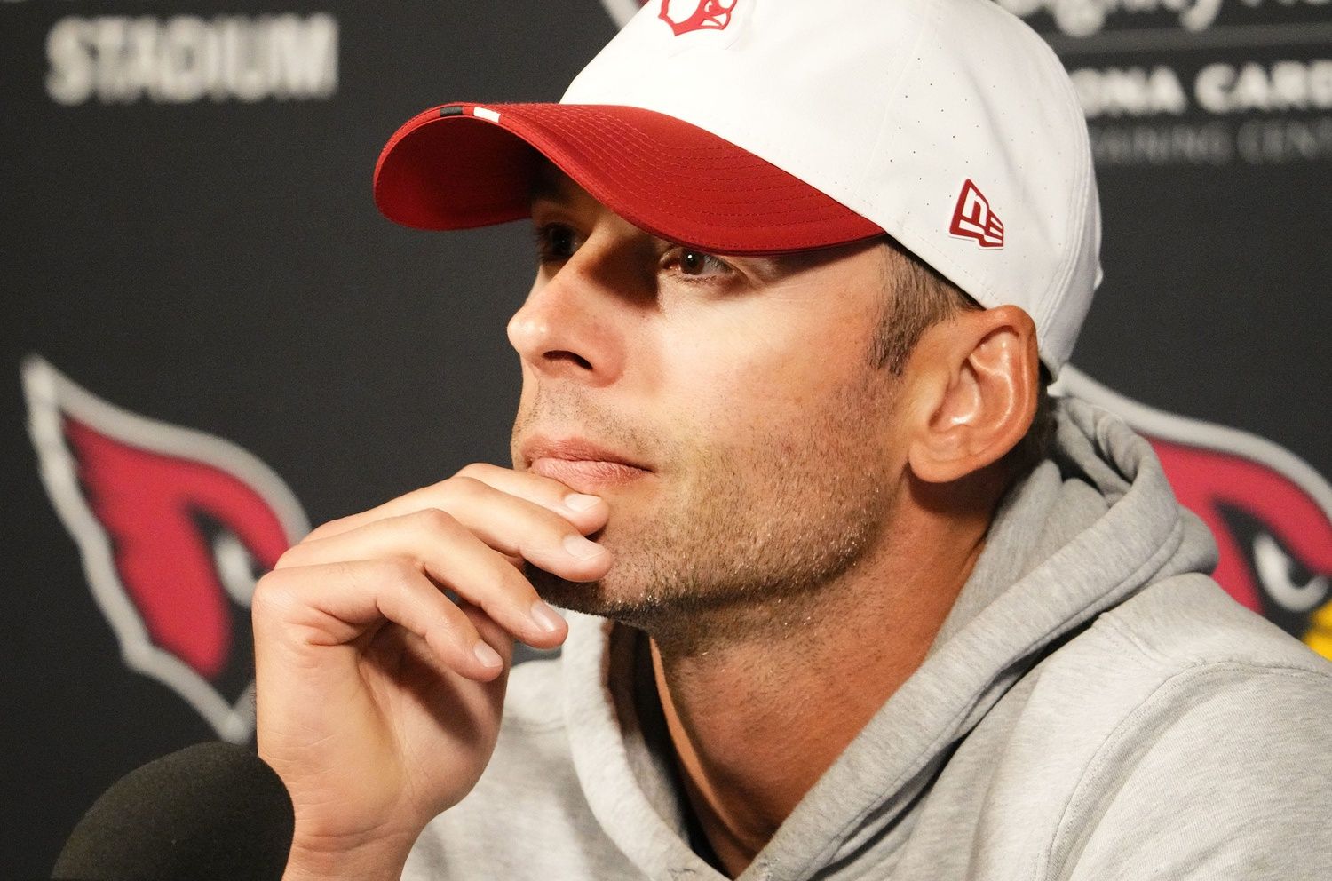Arizona Cardinals head coach Jonathan Gannon talks to the media during an organized team practice at the Arizona Cardinals training center in Tempe on June 3, 2025.