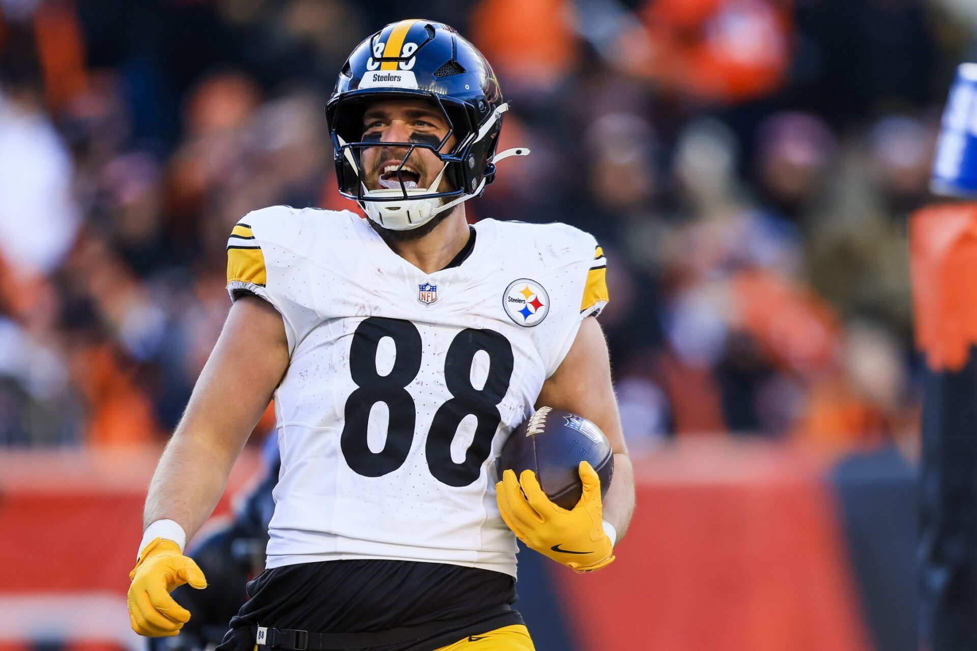Pittsburgh Steelers tight end Pat Freiermuth (88) reacts after scoring a touchdown against the Cincinnati Bengals in the second half at Paycor Stadium.