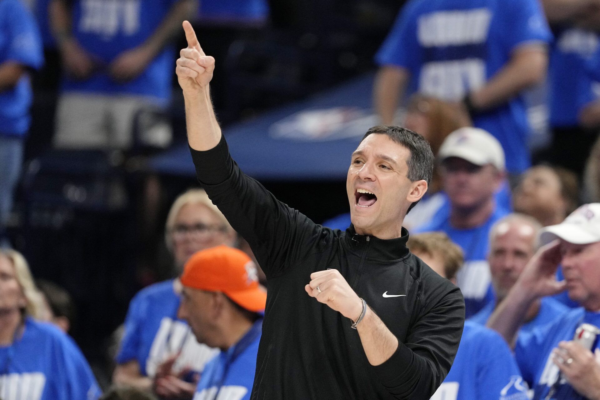 Oklahoma City Thunder head coach Mark Daigneault directs players against the Indiana Pacers during the second half during game two of the 2025 NBA Finals at Paycom Center.