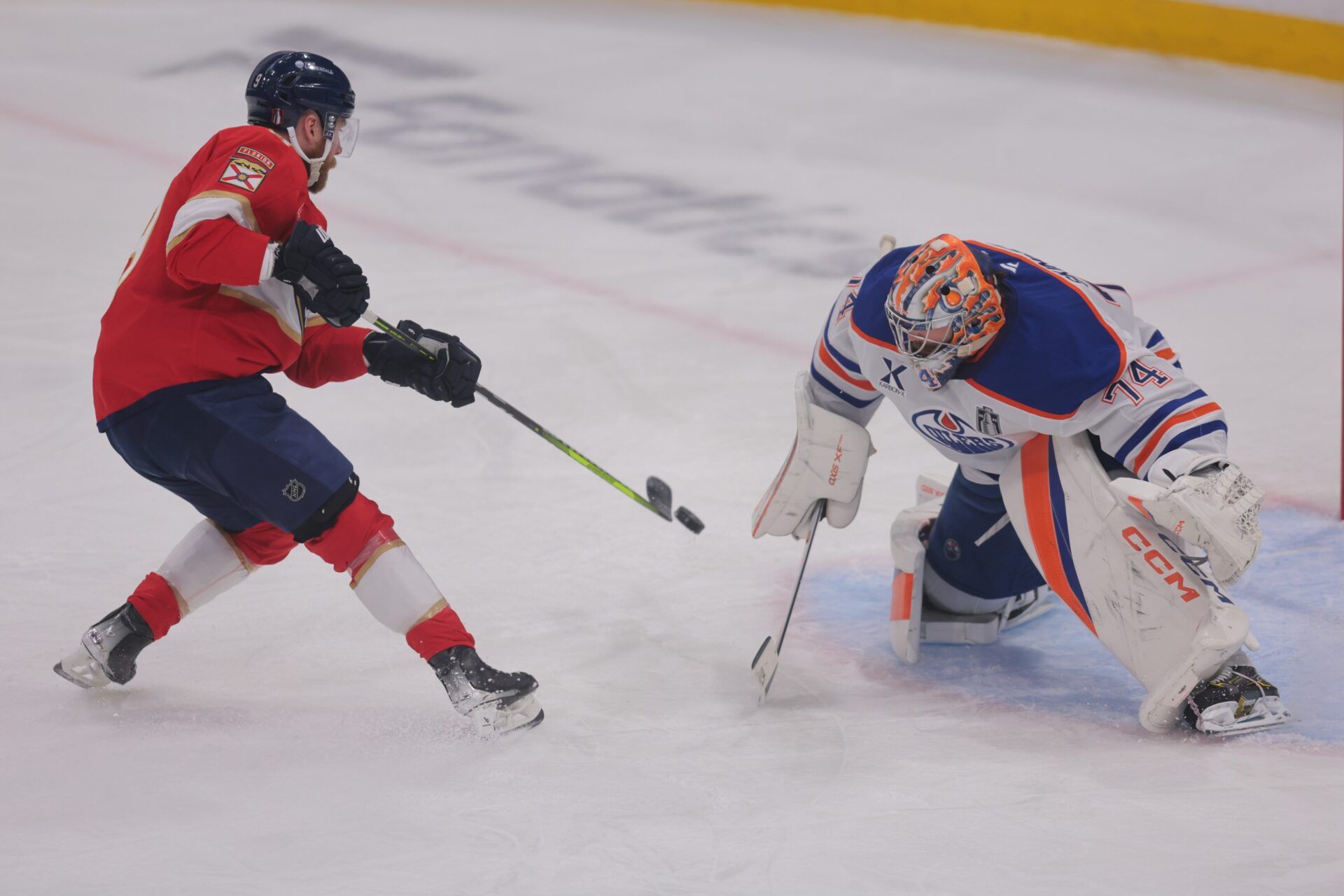 Florida Panthers forward Sam Bennett (9) scores against Edmonton Oilers goaltender Stuart Skinner (74) during the second period in game three of the 2025 Stanley Cup Final at Amerant Bank Arena.
