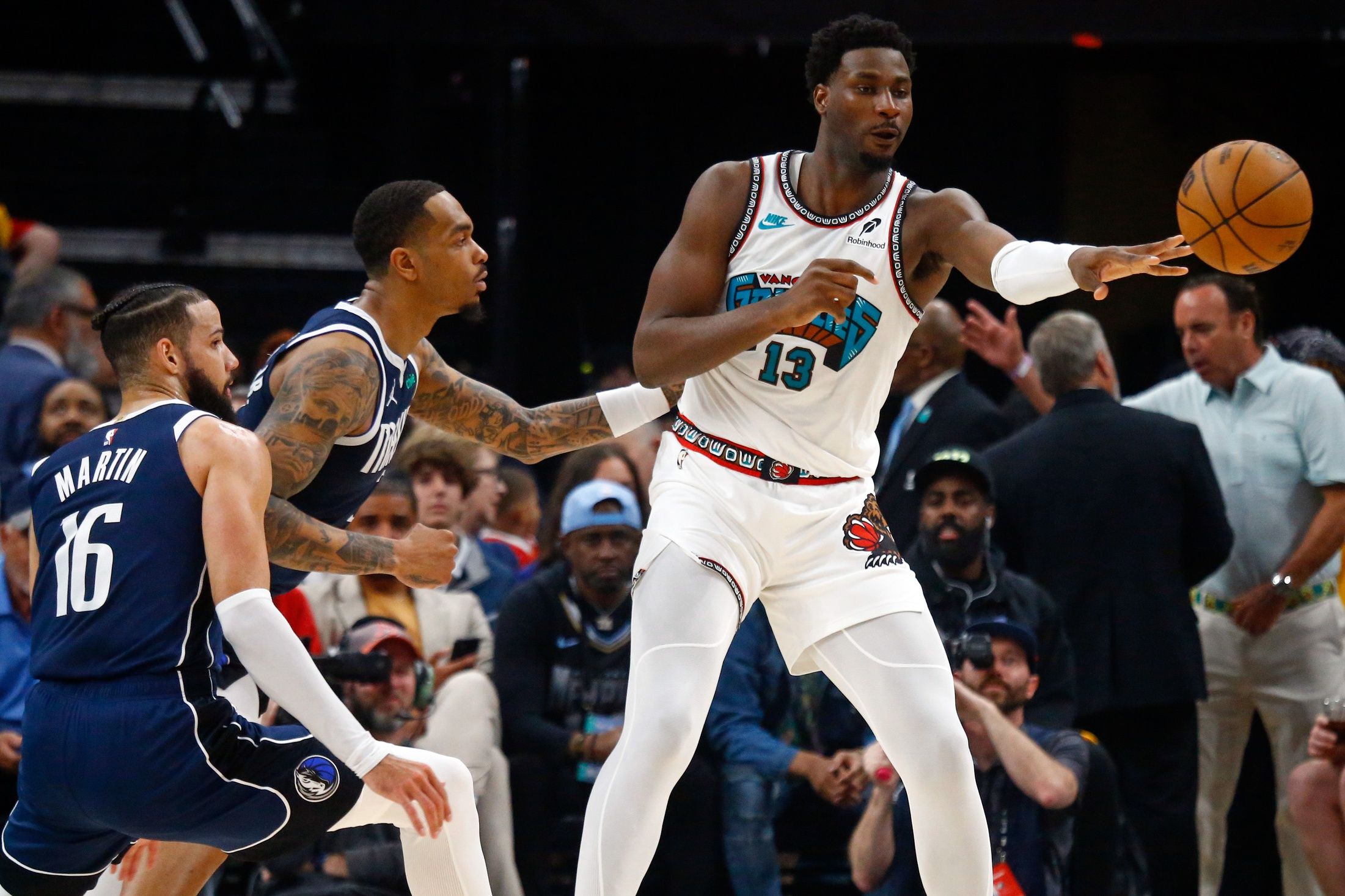 Grizzlies Sign Franchise Cornerstone to 'Massive' $240 Million Contract as NBA Free Agency Kicks Off With a Bang