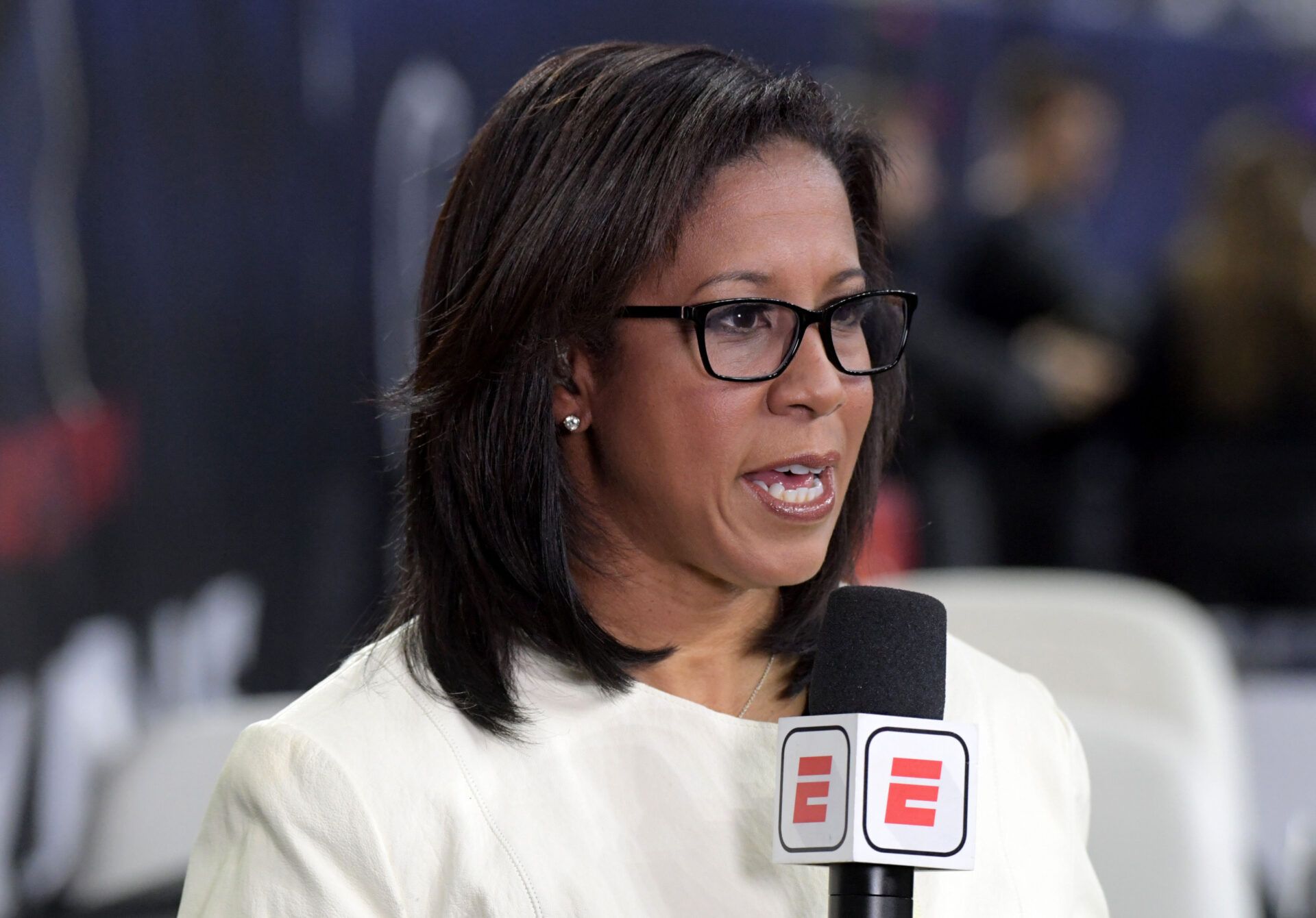 ESPN sideline reporter Lisa Salters prior to a game between the Tennessee Titans and the Houston Texans at NRG Stadium.