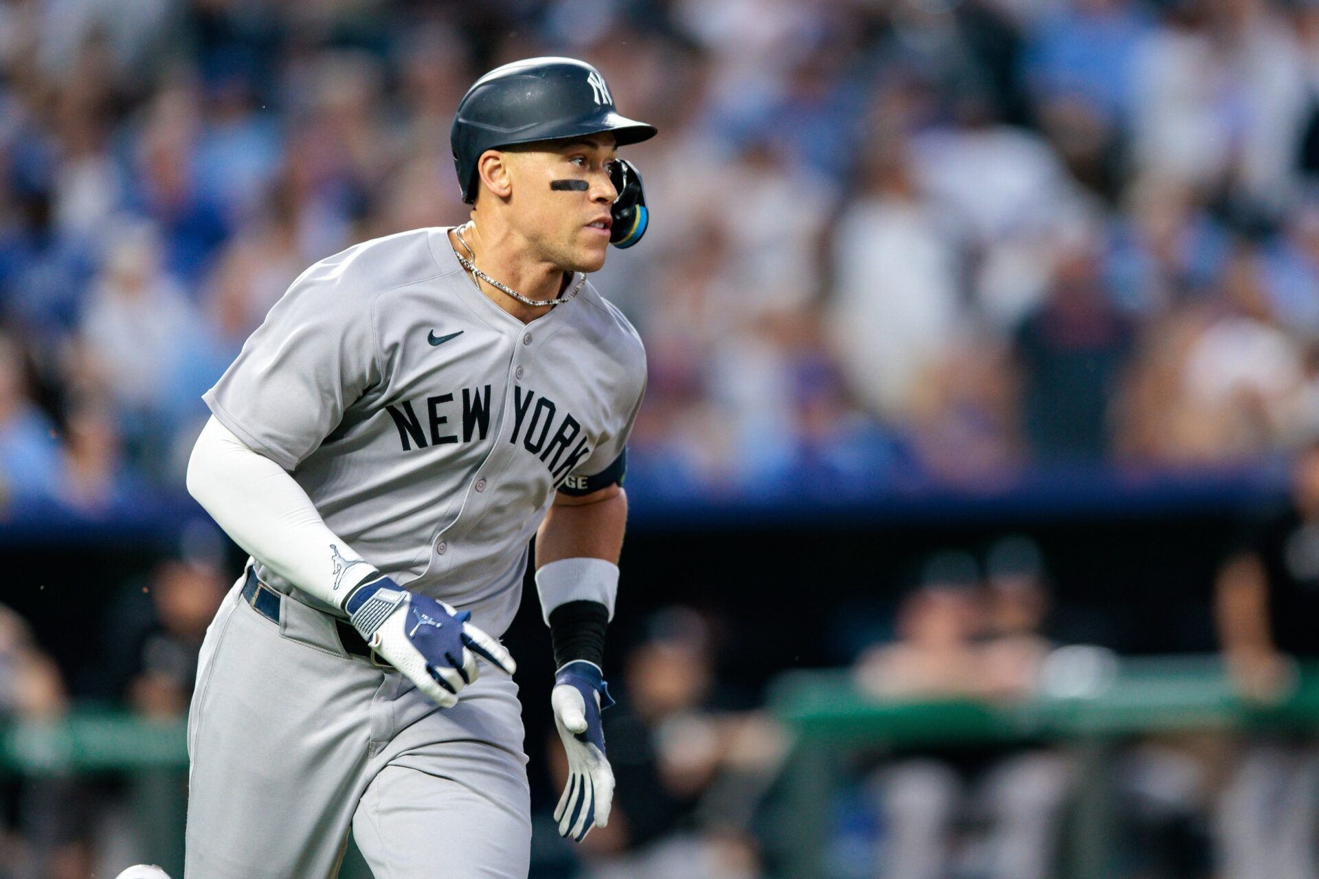 New York Yankees outfielder Aaron Judge (99) rounds bases after hitting a home run during the seventh inning against the Kansas City Royals at Kauffman Stadium.