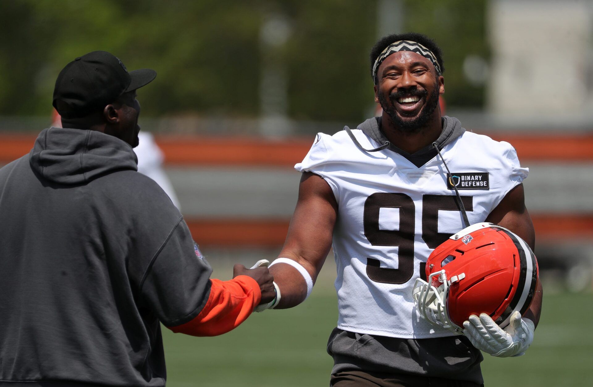 Browns defensive end Myles Garrett has a moment with defensive line coach Jacques Cesaire during practice at minicamp, Tuesday, June 10, 2025, in Berea. Jeff Lange / USA TODAY NETWORK via Imagn Images