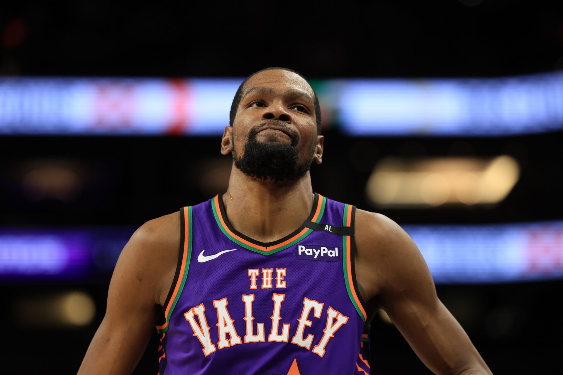 Phoenix Suns forward Kevin Durant (35) reacts against the Sacramento Kings at Footprint Center.