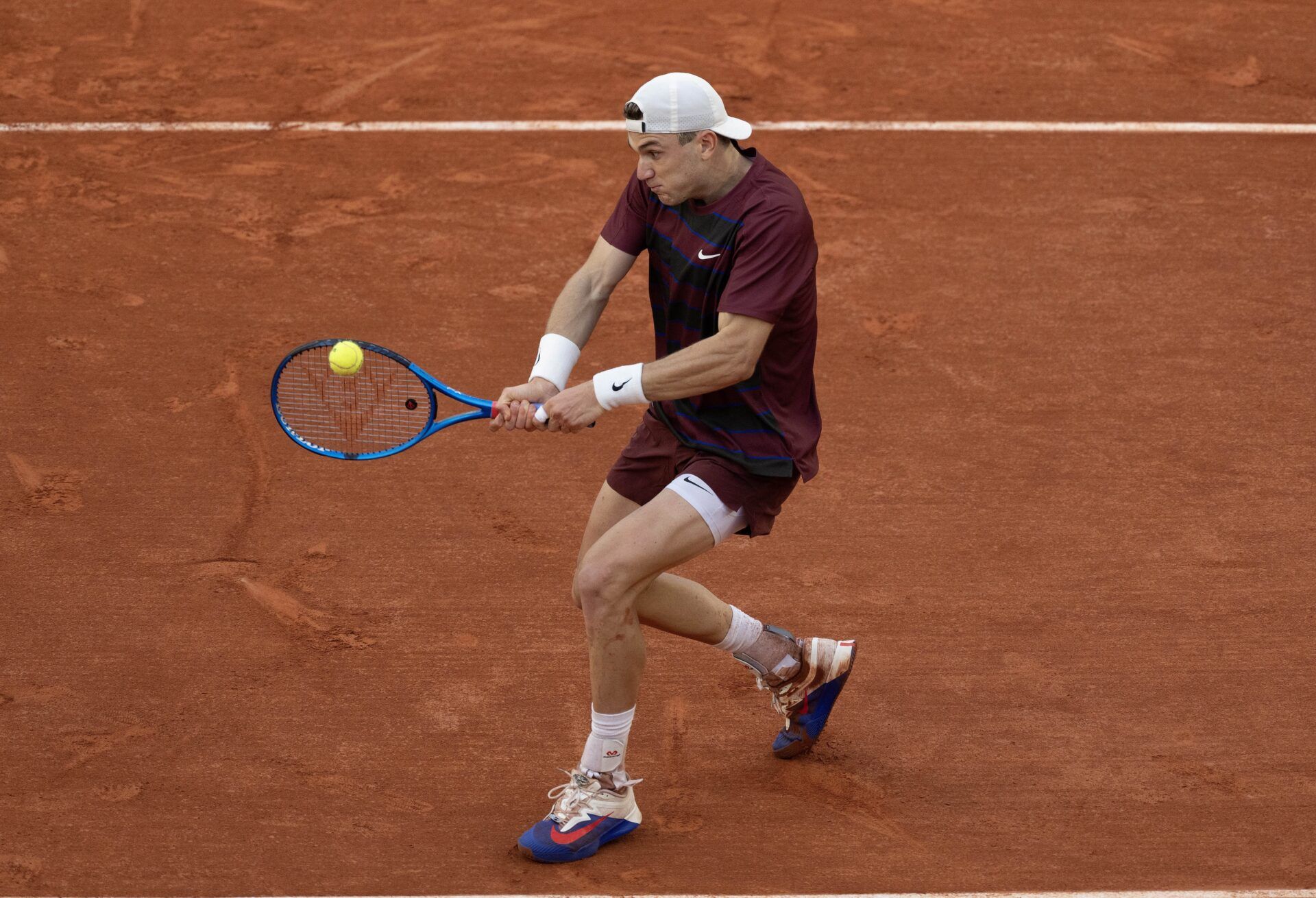 Jack Draper of Great Britain returns a shot during his match against Alexander Bublik of Kazakhstan on day nine at Roland Garros Stadium.