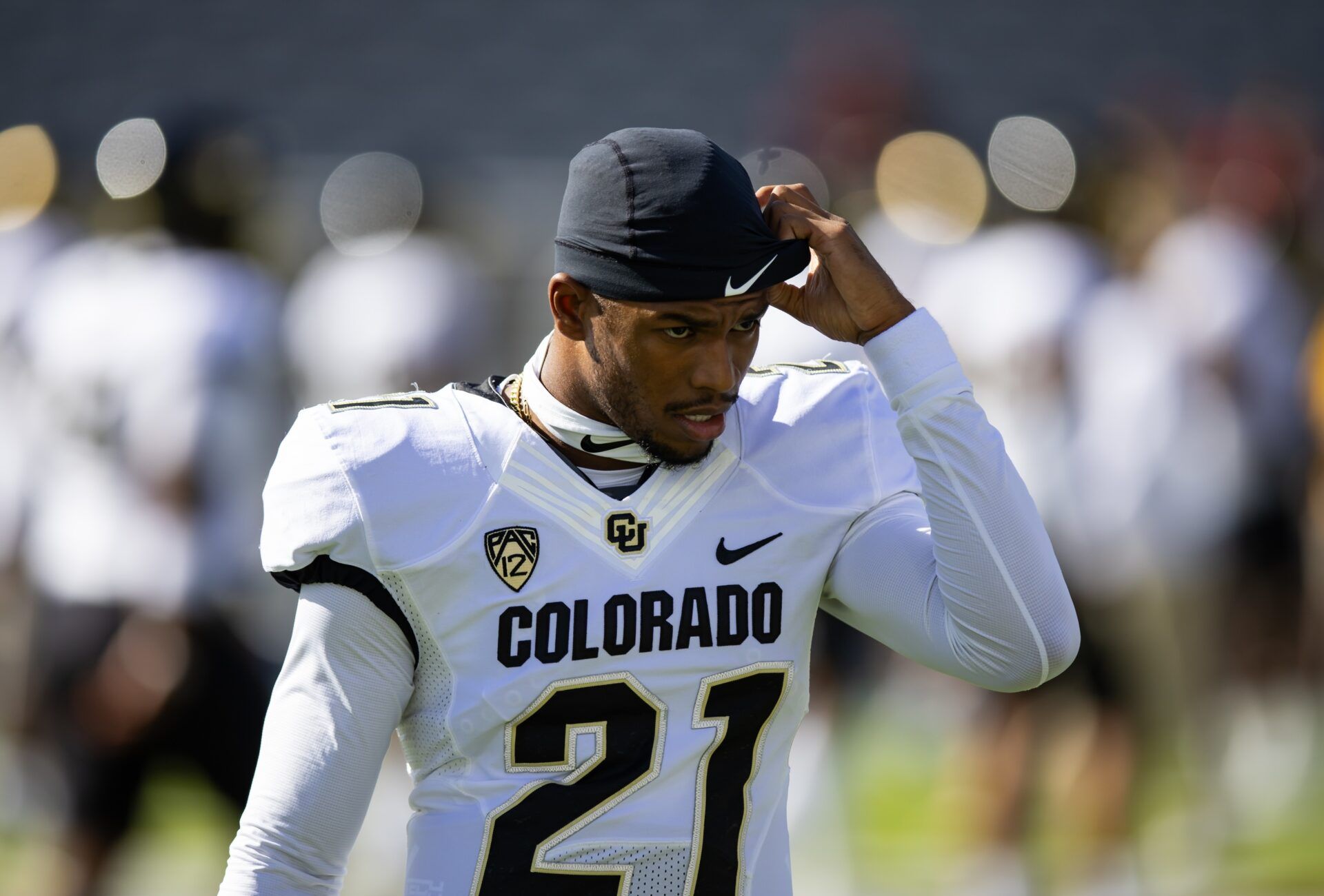 Colorado Buffaloes safety Shilo Sanders (21) against the Arizona State Sun Devils at Mountain America Stadium.