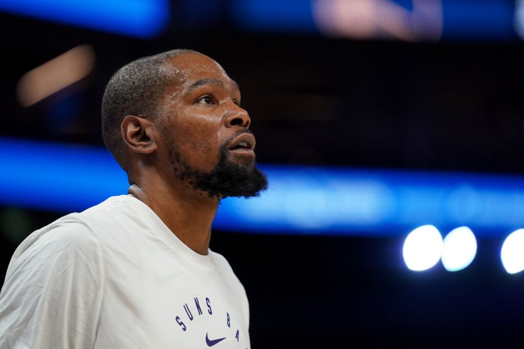 NBA Insider Shockingly Reveals Cavaliers Offered $197,230,450 All-Star in Surprise Trade Package for Kevin Durant