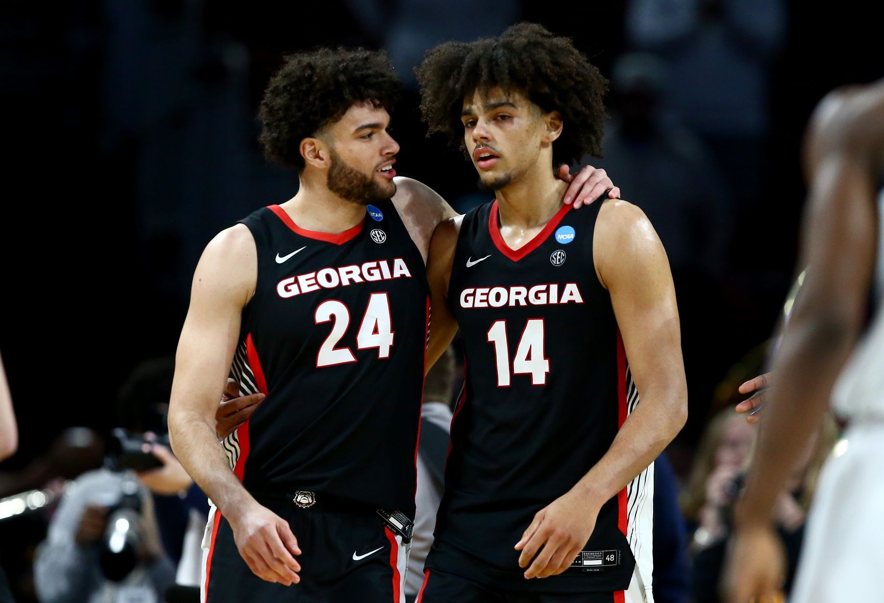 Georgia Bulldogs forward Jaden Newell (24) and forward Asa Newell (14) in the second half of a first round men’s NCAA Tournament game against the Gonzaga Bulldogs at Intrust Bank Arena.