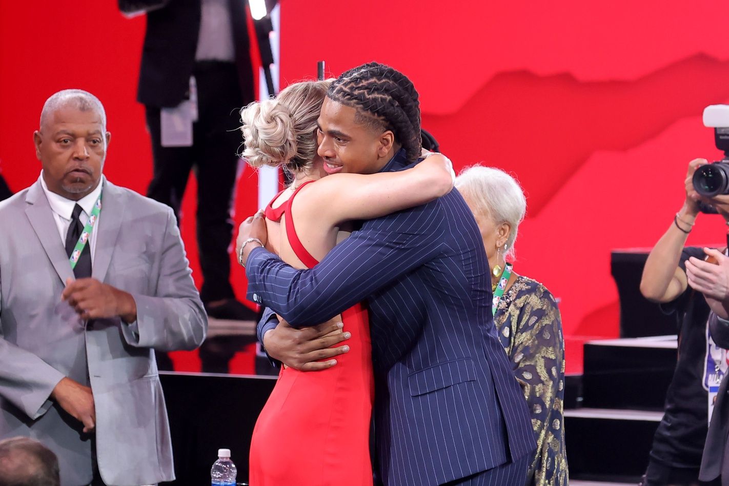 Collin Murray-Boyles embraces girlfriend Chloe Kitts after being selected as the ninth pick by the Toronto Raptors in the first round of the 2025 NBA Draft at Barclays Center.