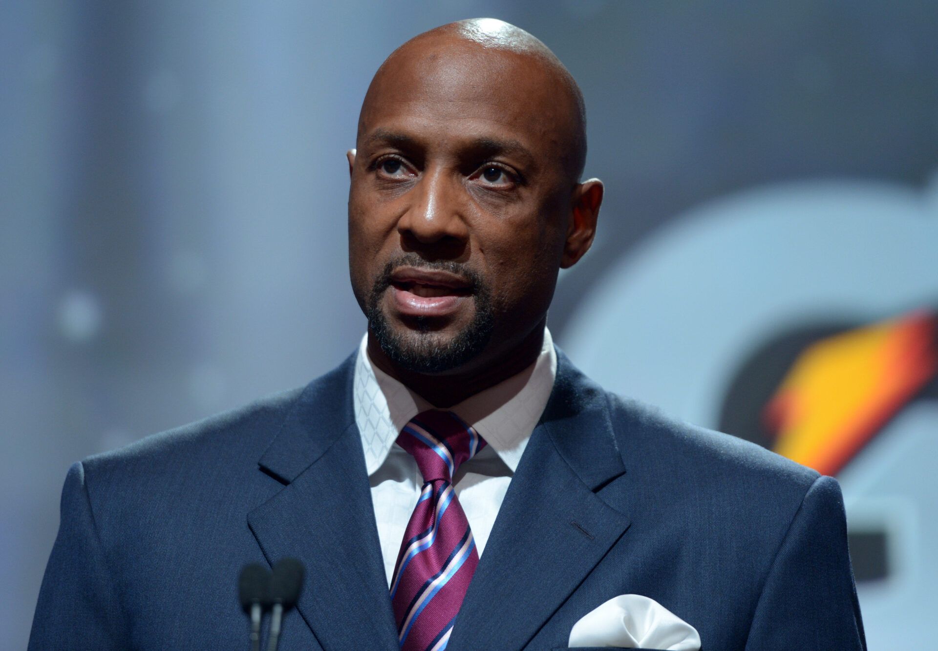 Miami Heat former center Alonzo Mourning speaks at the 2012 Gatorade national athlete of the year awards ceremony at the Loews Hollywood Hotel.
