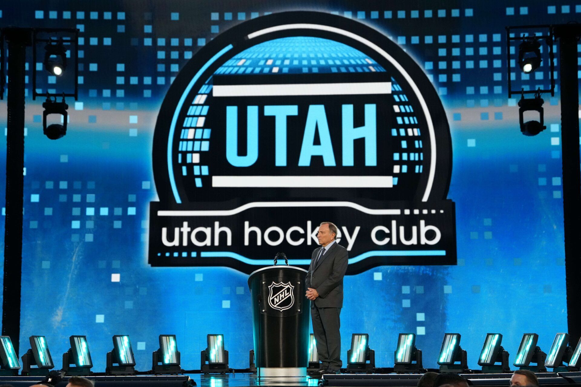 What Picks Do Mammoth Have in 2025 NHL Draft? Full List of Utah’s ...