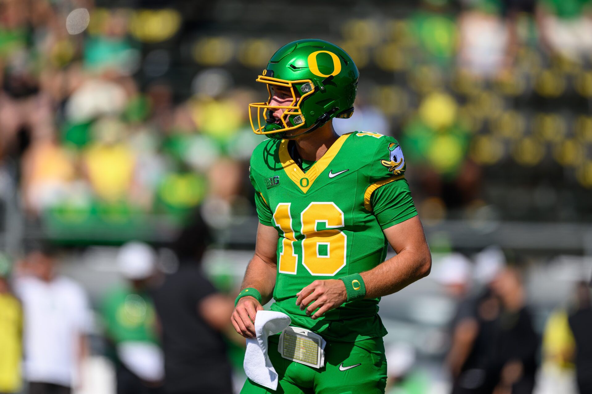 Oregon Ducks quarterback Austin Novosad (16) warms up before the game against the Idaho Vandals at Autzen Stadium.