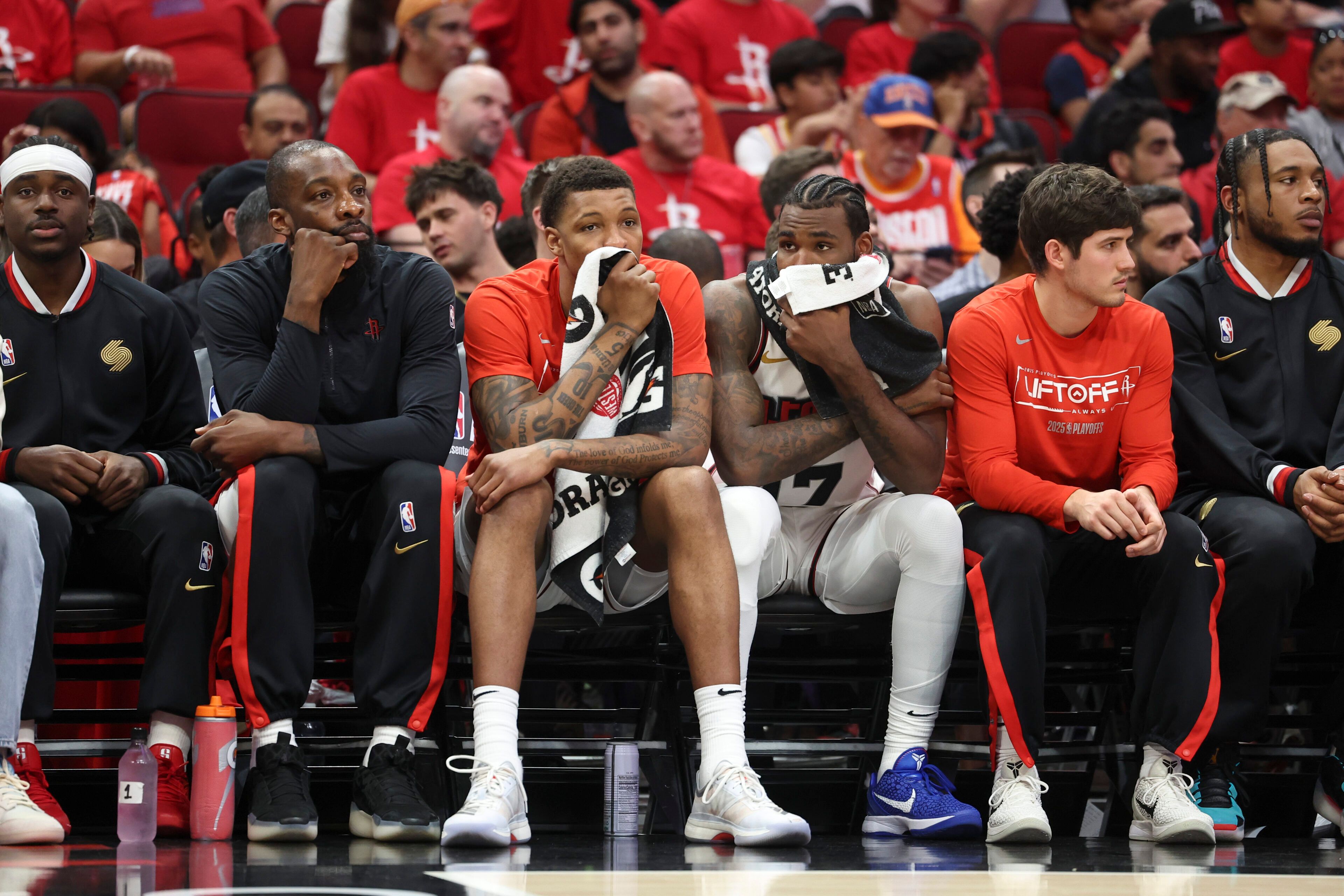 Rockets Steal 3-and-D Star Away From Lakers With $53 Million Contract ...