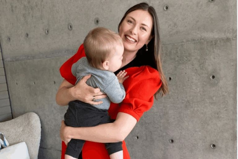 Maria Sharapova with her son Theodore [Image Source: Instagram/@mariasharapova]