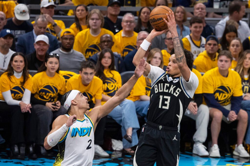 Lakers, Bucks, Suns, Spurs, and Blazers Among NBA Teams Competing to Sign 23-Year-Old Free Agent Guard
