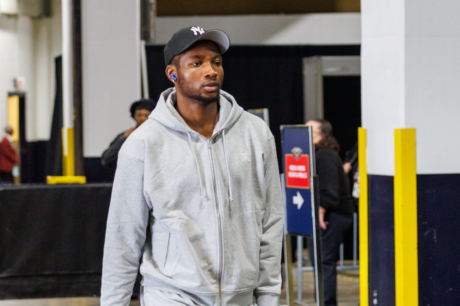 Golden State Warriors forward Jonathan Kuminga (00) arrives at the arena before the game against  the New Orleans Pelicans at Smoothie King Center.