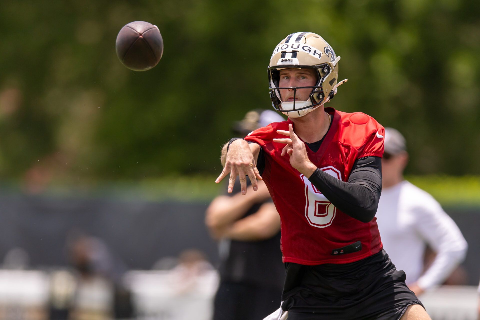 New Orleans Saints quarterback Tyler Shough (6) on passing drills during minicamp at Ochsner Sports Performance Center.