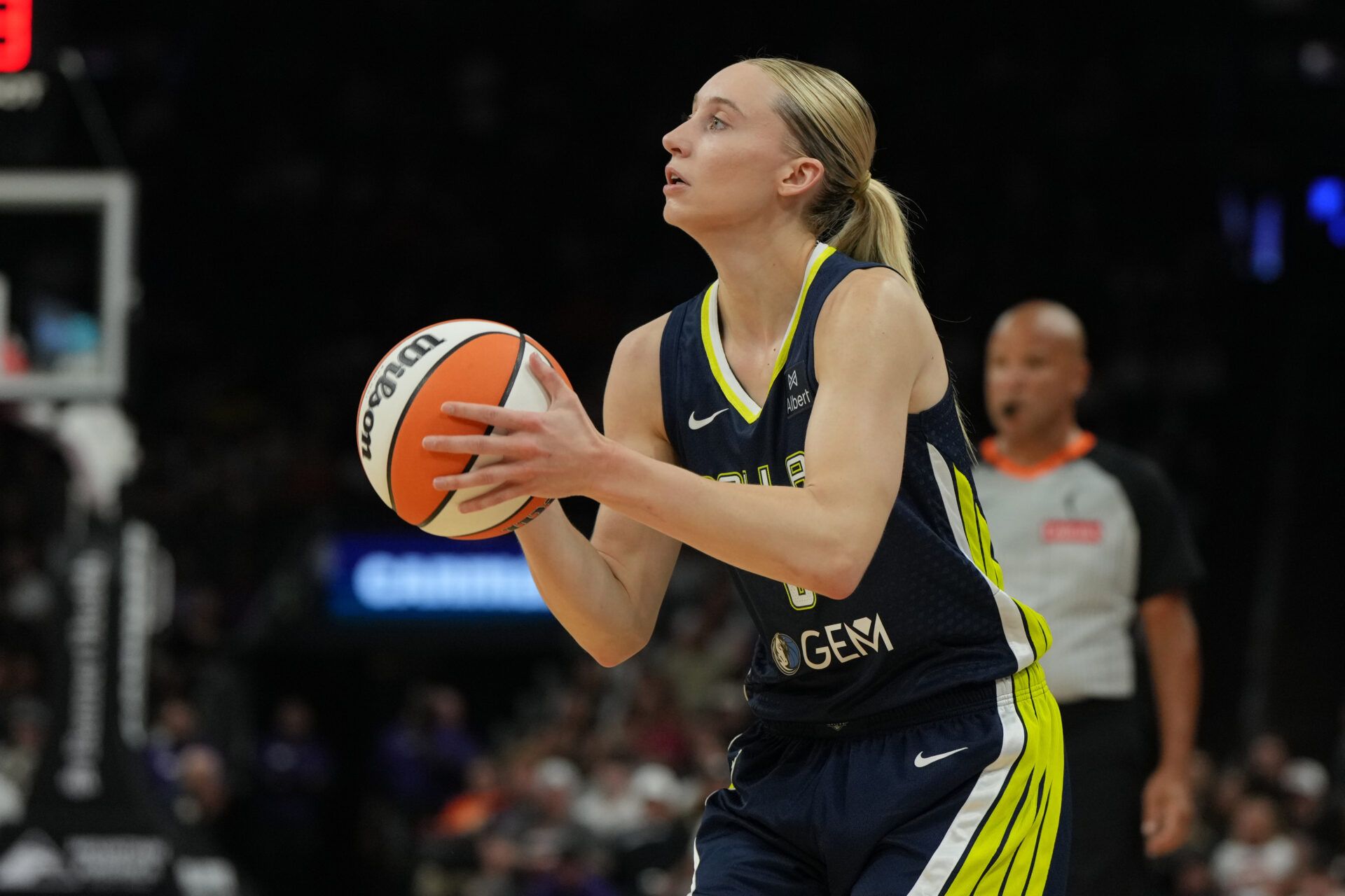 Dallas Wings guard Paige Bueckers (5) shoots against the Phoenix Mercury in the first half at Footprint Center.