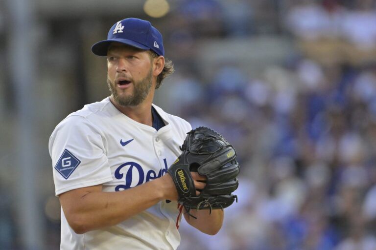 Los Angeles Dodgers pitcher Clayton Kershaw (22) pitches during the first inning against the Chicago White Sox at Dodger Stadium.