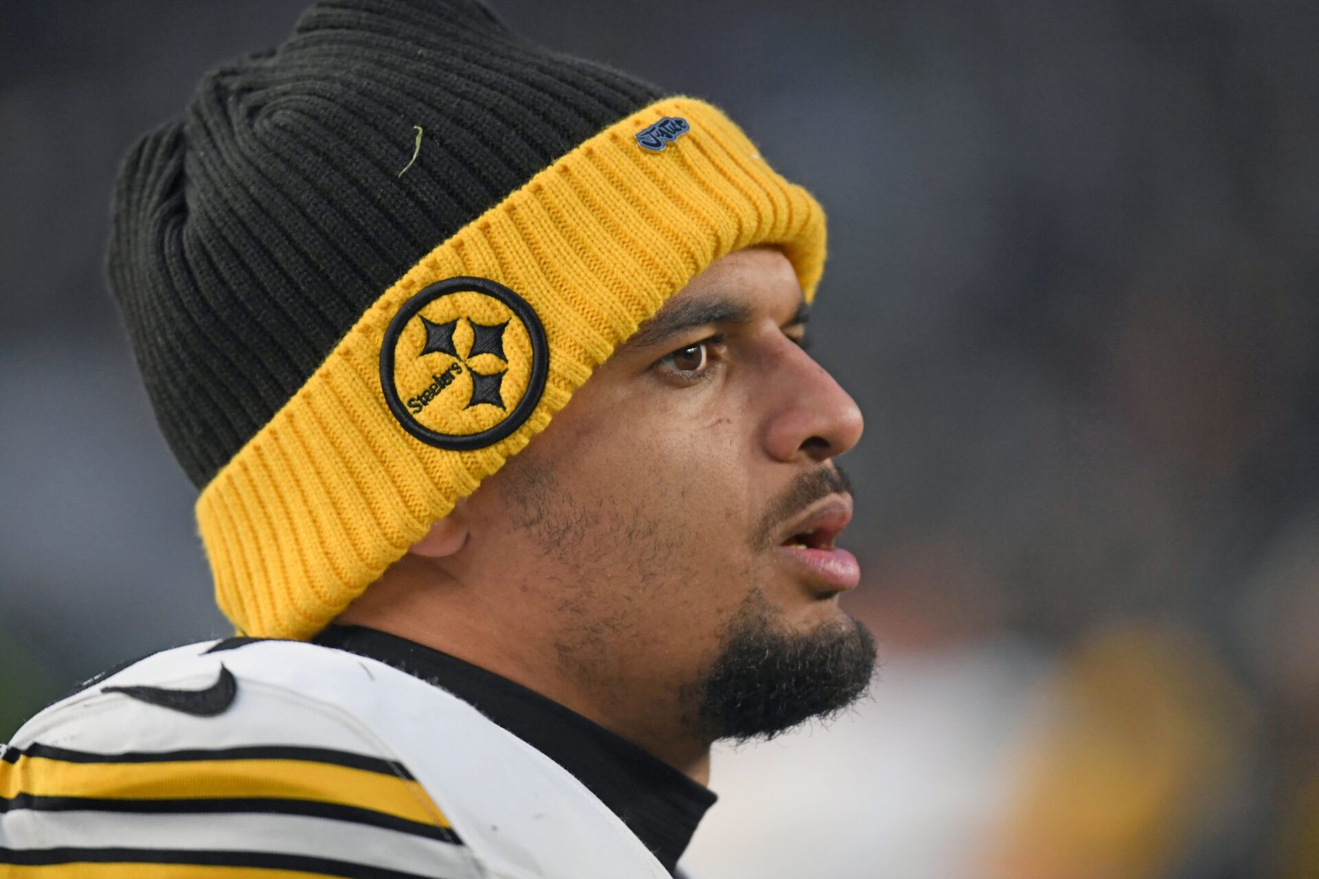 Pittsburgh Steelers safety Minkah Fitzpatrick (39) on the sidelines against the Philadelphia Eagles at Lincoln Financial Field.