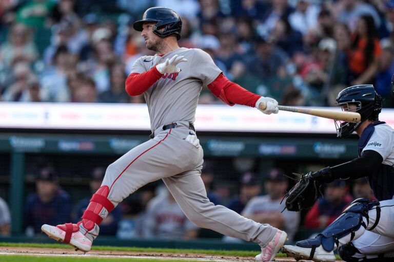 Boston Red Sox third baseman Alex Bregman (2) bats against Detroit Tigers during the first inning during the first inning at Comerica Park in Detroit on Wednesday, May 14, 2025.