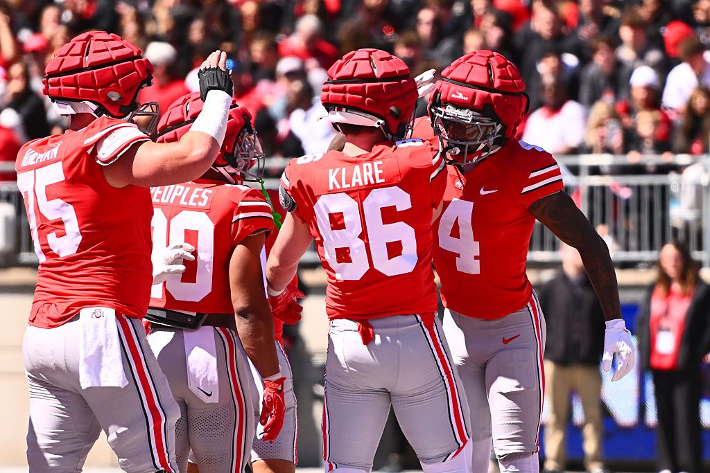 COLUMBUS, OHIO - APRIL 12: Max Klare #86 of the Ohio State Buckeyes celebrates his touchdown with teammate Jeremiah Smith #4 of the Ohio State Buckeyes during the first half of the Ohio State Spring Game at Ohio Stadium on April 12, 2025 in Columbus, Ohio. (Photo by Ben Jackson/Getty Images)