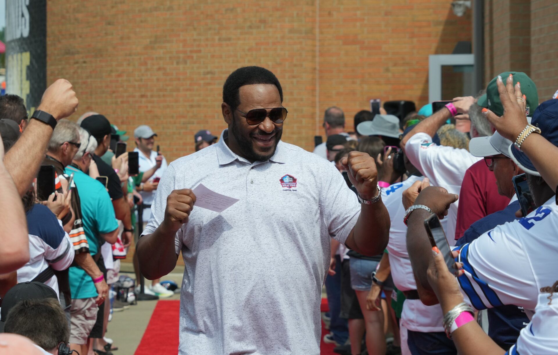 Jerome Bettis arrives on the red carpet for the 2023 Pro Football Hall of Fame Enshrinement at Tom Benson Hall of Fame Stadium.