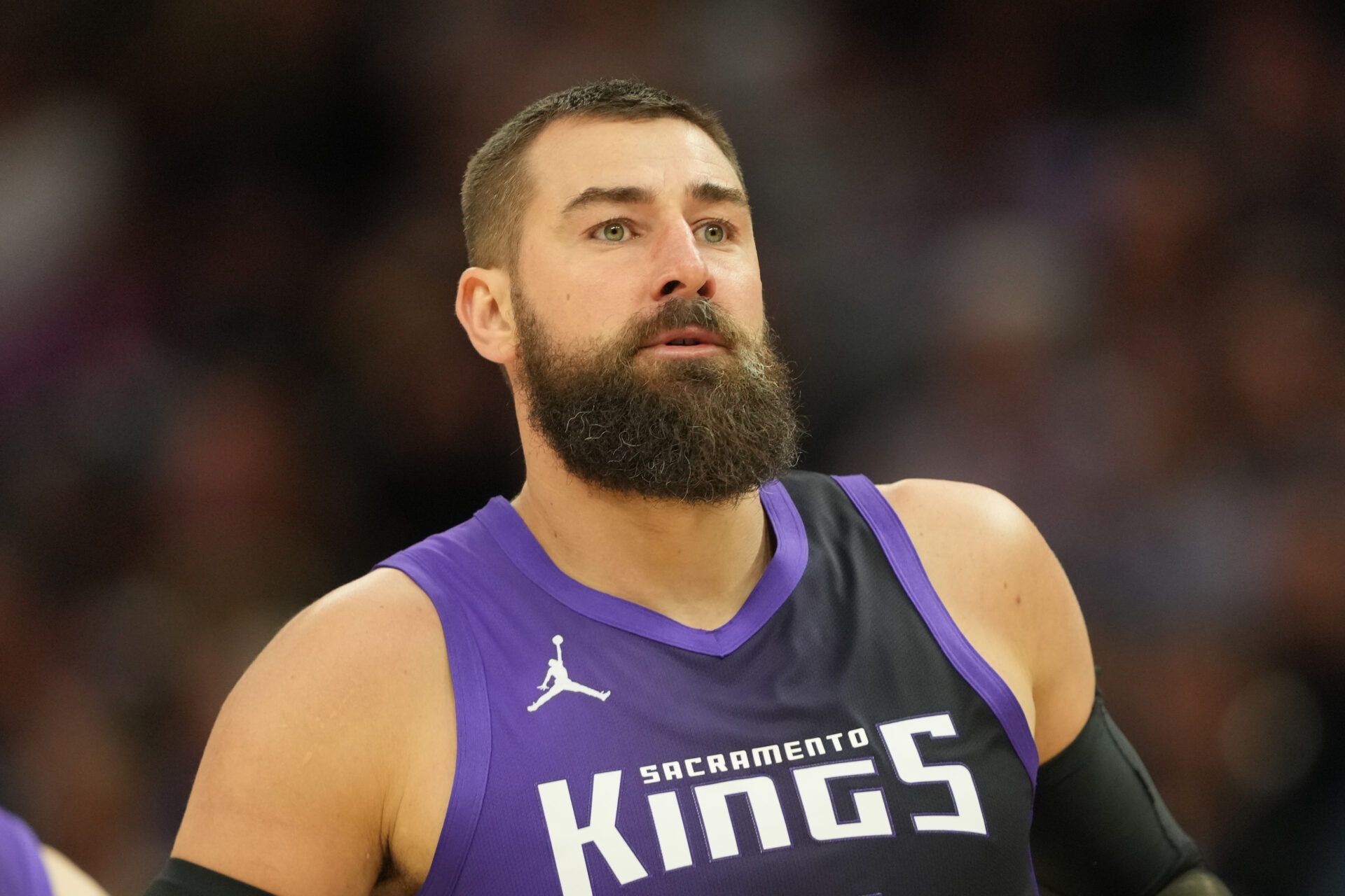 Sacramento Kings center Jonas Valanciunas (17) during the third quarter against the Los Angeles Clippers at Golden 1 Center.