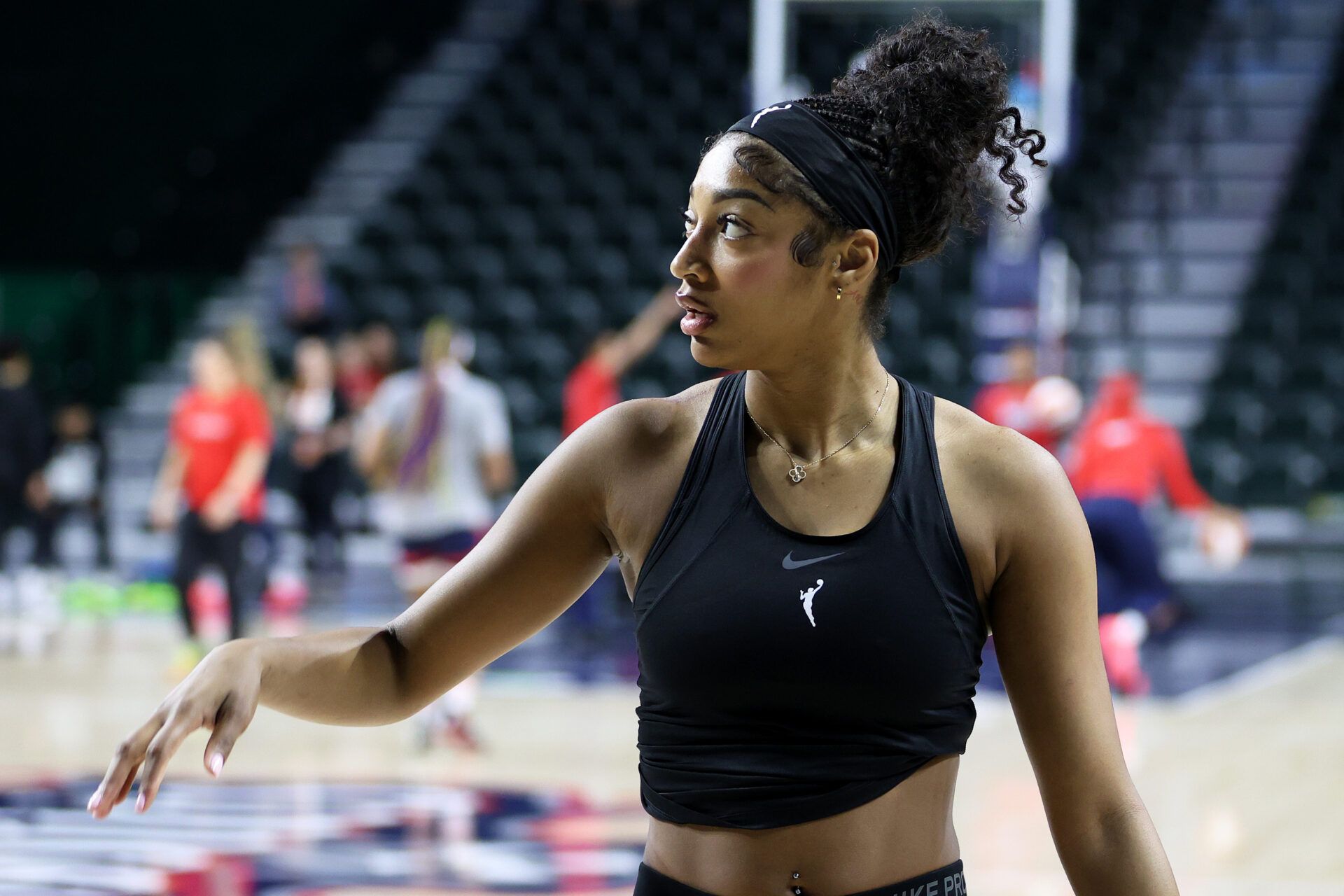 Terrible at Basketball' -- Fans Brutally Troll Angel Reese As Sky Star's  Huge Mistake Goes Viral