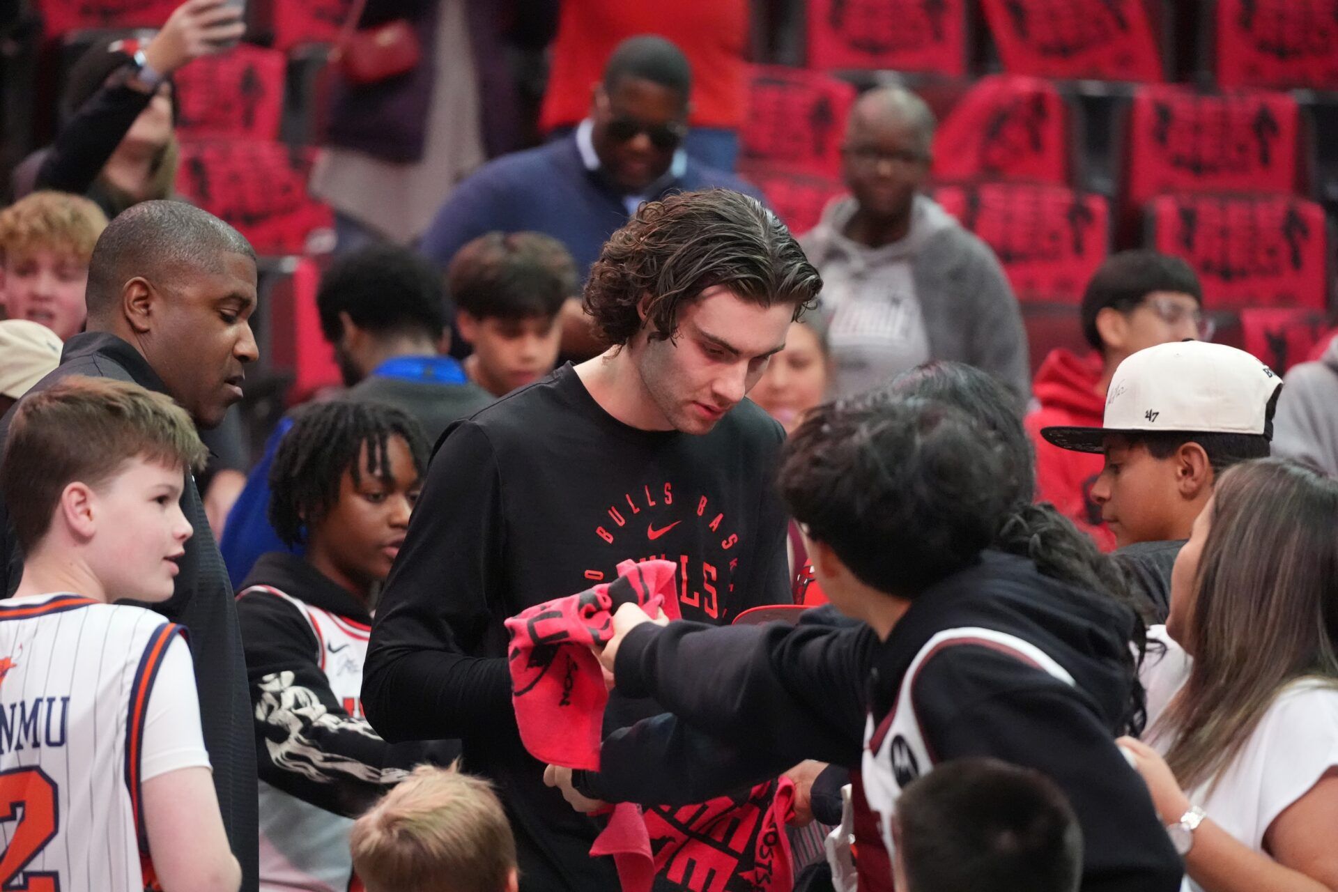 Josh Giddey’s Contract Negotiations Hit Major Roadblock As Bulls Remain Firm on $20,000,000 Offer